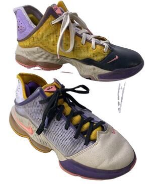 Nike LeBron 19 Low Mismatch DO9829500 Mens Basketball Shoes *AS IS FLAW* Sz 7.5